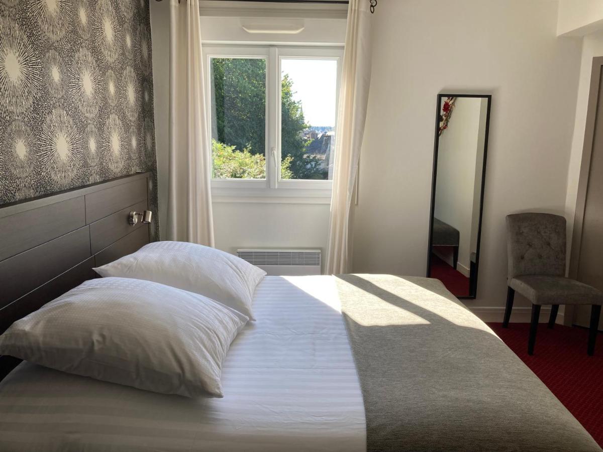 The Originals City, Hotel Du Chateau, 폰티비 외부 사진